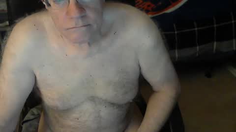 Snapshot of islesman22 chatting on October 13, 2025, 9:31 am islesman22 online show from October 13, 2025, 9:31 am