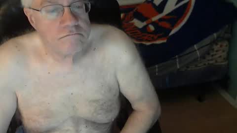 Snapshot of islesman22 chatting on February 25, 2026, 10:36 am islesman22 online show from February 25, 2026, 10:36 am