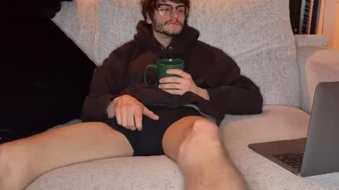 isocialmedia online show from February 6, 2026, 11:13 am