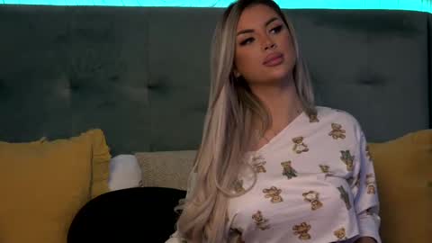  Ivy  online show from February 19, 2025, 10:23 am