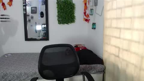 jack160724 online show from February 7, 2026, 7:50 pm