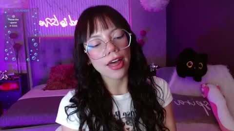 JADE online show from February 2, 2026, 9:02 pm