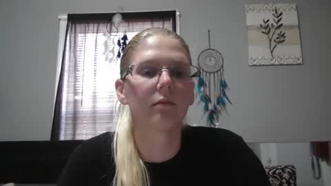 JadeLuv online show from January 17, 2026, 7:06 pm