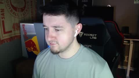 Snapshot of jake_winters chatting on January 8, 2025, 1:42 am Jake online show from January 8, 2025, 1:42 am