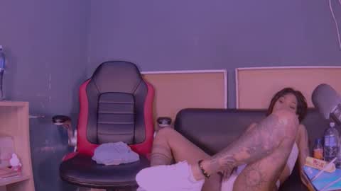 jamaicanbabex online show from January 19, 2025, 1:22 pm