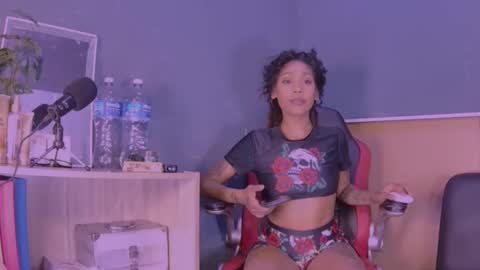 jamaicanbabex online show from February 5, 2025, 1:44 pm