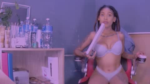 jamaicanbabex online show from February 13, 2025, 10:33 pm