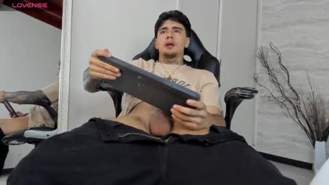 jamesdekker online show from October 29, 2025, 4:15 am