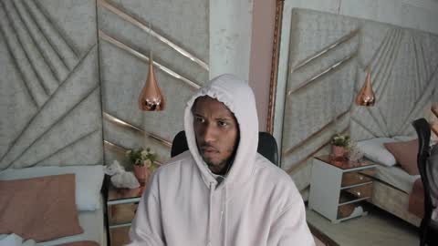 Snapshot of jamesparck chatting on February 5, 2025, 12:17 pm James online show from February 5, 2025, 12:17 pm