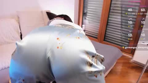 JaneLyrne online show from February 5, 2026, 5:06 pm