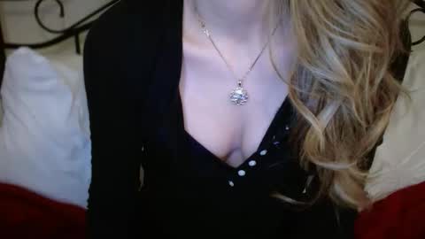 Snapshot of januarydaze chatting on February 15, 2026, 7:51 am the small pp whisperer ball puncher online show from February 15, 2026, 7:51 am