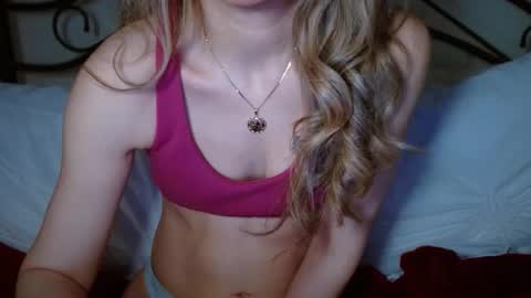 Snapshot of januarydaze chatting on February 26, 2026, 7:29 am the small pp whisperer ball puncher online show from February 26, 2026, 7:29 am