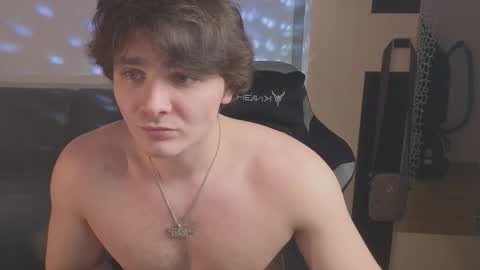 Snapshot of jastinpet chatting on February 2, 2026, 12:31 am jastinpet online show from February 2, 2026, 12:31 am