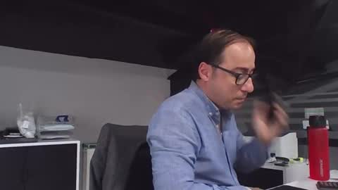 Snapshot of javelin83 chatting on December 10, 2024, 1:44 pm Javelin83 online show from December 10, 2024, 1:44 pm