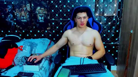 Snapshot of javiersexymann chatting on December 20, 2025, 7:54 pm Javier online show from December 20, 2025, 7:54 pm