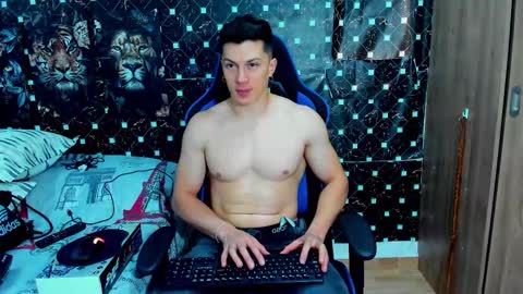 Snapshot of javiersexymann chatting on February 6, 2026, 8:34 pm Javier online show from February 6, 2026, 8:34 pm