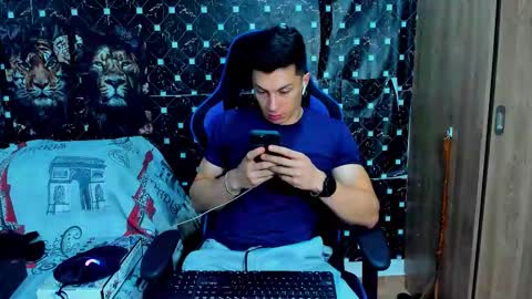 Snapshot of javiersexymann chatting on February 11, 2026, 3:11 am Javier online show from February 11, 2026, 3:11 am