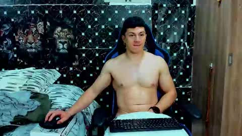 Snapshot of javiersexymann chatting on February 20, 2026, 6:26 am Javier online show from February 20, 2026, 6:26 am