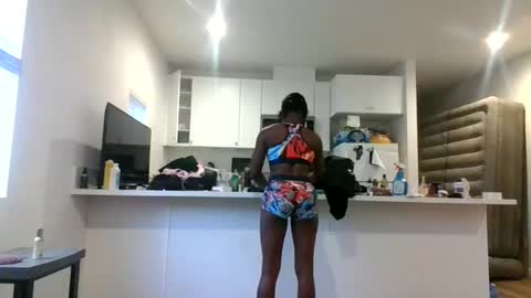 Snapshot of jazzystelo0 chatting on October 8, 2025, 2:58 pm Jazzystelo online show from October 8, 2025, 2:58 pm