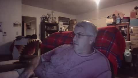 Snapshot of jecko71 chatting on January 18, 2026, 2:59 am dadbody71 online show from January 18, 2026, 2:59 am