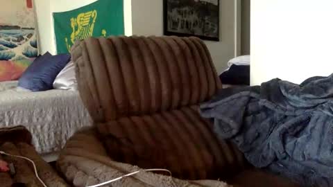 Snapshot of jerseydevl chatting on February 19, 2026, 1:40 pm the jersey devil online show from February 19, 2026, 1:40 pm