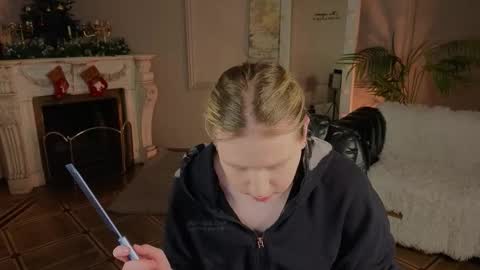 jes_solar online show from December 21, 2025, 9:44 pm