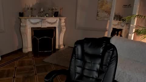 jes_solar online show from February 12, 2026, 8:48 pm