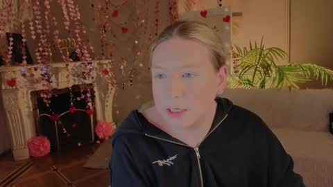 jes_solar online show from February 19, 2026, 10:28 pm