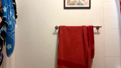 Snapshot of jesselopezcali chatting on November 24, 2025, 8:30 pm Hungjessy online show from November 24, 2025, 8:30 pm