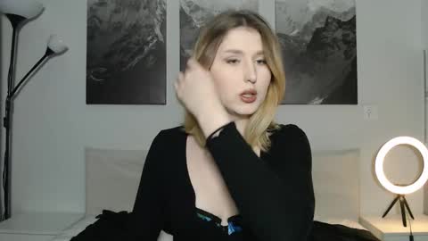 Snapshot of jessstonem chatting on September 9, 2025, 7:46 pm jessstonem online show from September 9, 2025, 7:46 pm