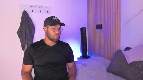 jeus_stanley online show from February 9, 2026, 4:49 am