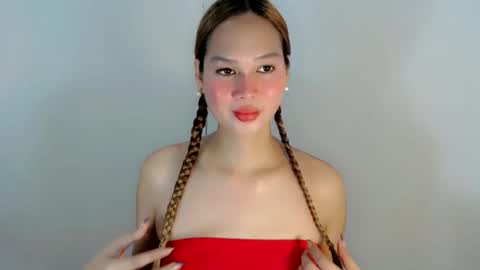 Snapshot of jhessi_kissie chatting on February 17, 2026, 6:32 am Tattiana online show from February 17, 2026, 6:32 am