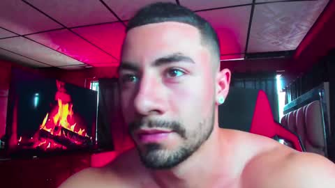 Snapshot of jhojansthetics chatting on February 21, 2025, 7:32 pm Jhojan Strong online show from February 21, 2025, 7:32 pm