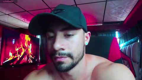 Snapshot of jhojansthetics chatting on February 27, 2025, 7:15 pm Jhojan Strong online show from February 27, 2025, 7:15 pm