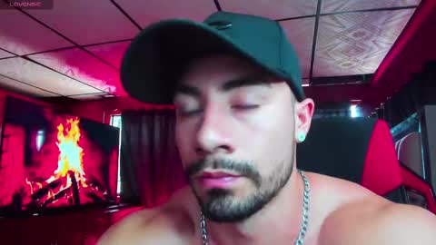 Snapshot of jhojansthetics chatting on March 7, 2025, 7:38 pm Jhojan Strong online show from March 7, 2025, 7:38 pm