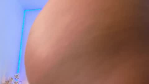 jiah online show from February 1, 2026, 1:04 am