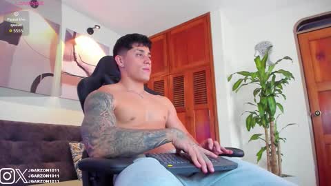 joan_soto online show from September 11, 2025, 2:28 pm