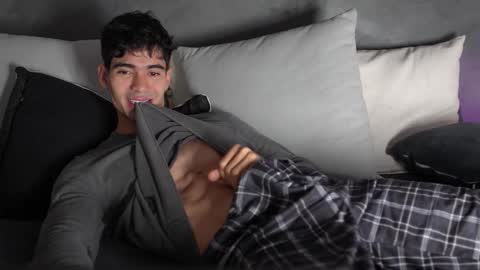 joe_steel1 online show from February 7, 2026, 2:32 pm