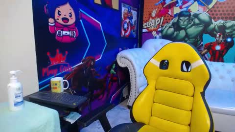 Snapshot of johan_kitten chatting on September 30, 2025, 12:10 pm johan online show from September 30, 2025, 12:10 pm