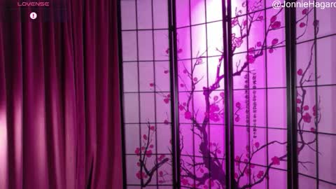 Jonnie Hagard online show from December 5, 2025, 12:30 am