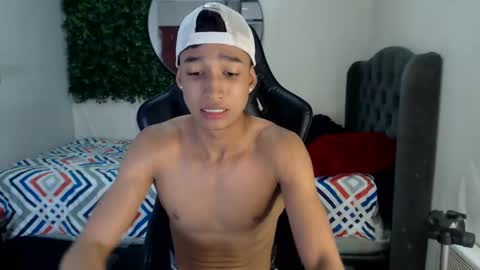 Snapshot of jose_sexycumm chatting on February 16, 2025, 9:59 pm jose_sexycumm online show from February 16, 2025, 9:59 pm