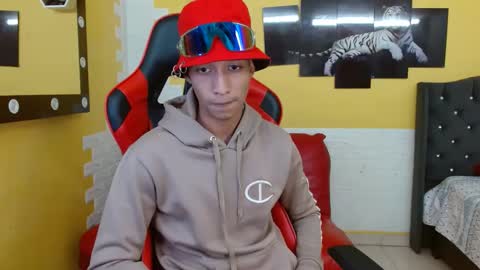 Snapshot of jose_sexycumm chatting on September 19, 2025, 8:42 pm jose_sexycumm online show from September 19, 2025, 8:42 pm