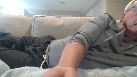 josephgr2021 online show from December 7, 2024, 7:10 pm