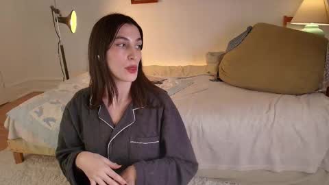 Jsmine  and sometimes Beaulooks online show from February 8, 2026, 11:19 pm