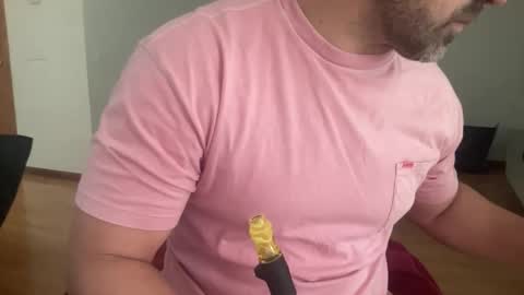 jsrmr online show from October 31, 2025, 11:44 am