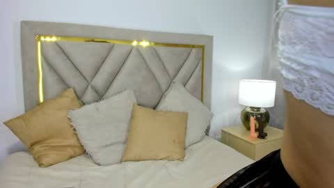 Snapshot of juanita_owens chatting on December 10, 2024, 9:54 pm juanita_owens online show from December 10, 2024, 9:54 pm