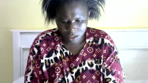 Snapshot of juicy576808 chatting on December 22, 2024, 9:22 am zainabu online show from December 22, 2024, 9:22 am