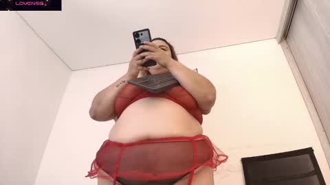 Juliana online show from February 14, 2026, 8:27 pm