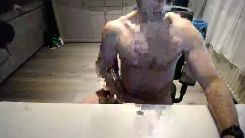 Snapshot of julienneedyou chatting on January 12, 2026, 7:35 am julienneedyou online show from January 12, 2026, 7:35 am