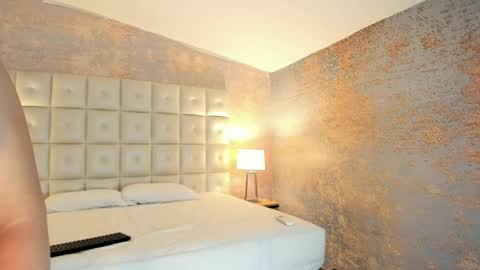 Juliet online show from February 12, 2026, 3:23 am